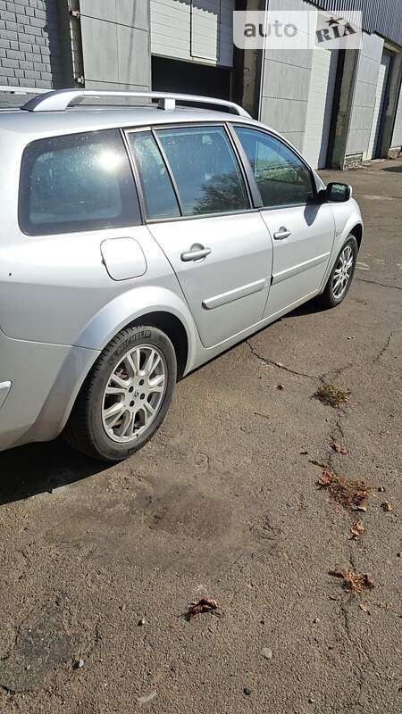 Универсал Renault Megane 2008 в Кривом Роге фото 5 Универсал Renault Megane 2008 в Кривом Роге