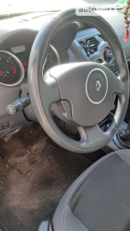 Универсал Renault Megane 2008 в Кривом Роге фото 19 Универсал Renault Megane 2008 в Кривом Роге