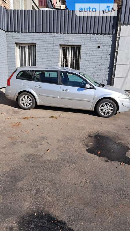 Универсал Renault Megane 2008 в Кривом Роге фото 9 Универсал Renault Megane 2008 в Кривом Роге