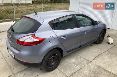 Хэтчбек Renault Megane 2008 в 