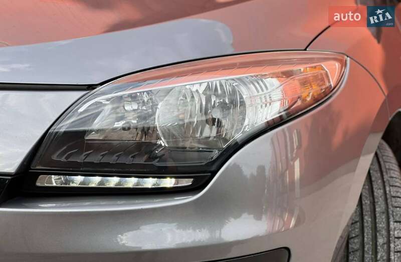 Хетчбек Renault Megane 2013 в Вишневому