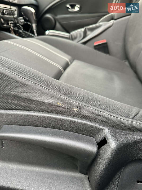 Универсал Renault Megane 2014 в Николаеве фото 30 Универсал Renault Megane 2014 в Николаеве