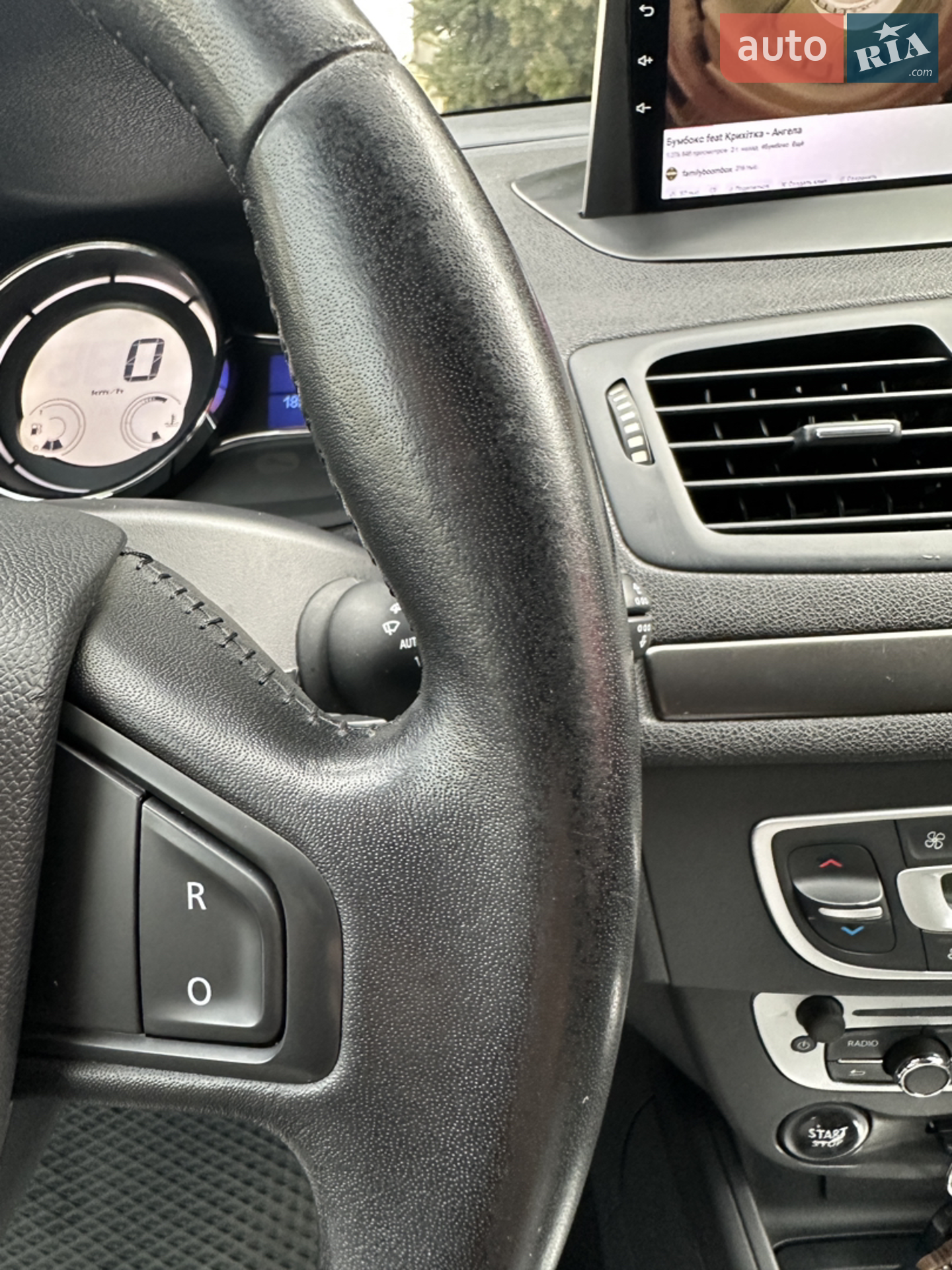 2014 Renault Megane - мініатюра 43