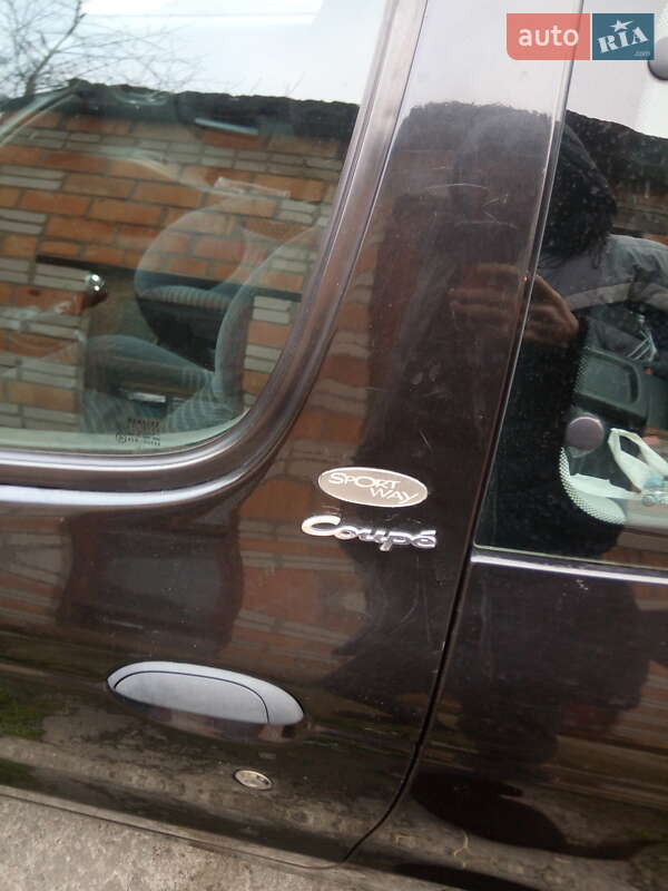 Купе Renault Megane 2001 в Луцьку