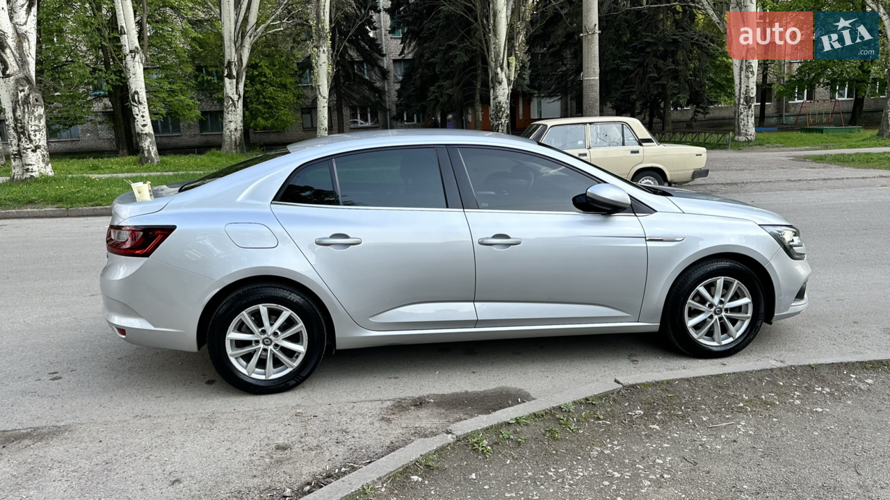 2016 Renault Megane - мініатюра 34