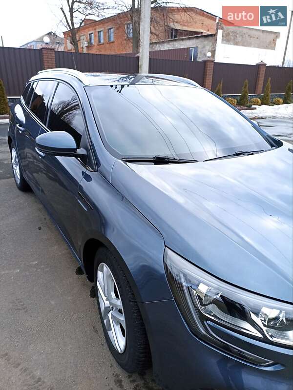 Универсал Renault Megane 2017 в Благовещенском фото 3 Универсал Renault Megane 2017 в Благовещенском