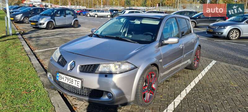 Хэтчбек Renault Megane 2006 в Захарьевке фото 10 Хэтчбек Renault Megane 2006 в Захарьевке