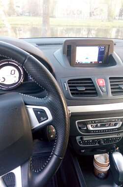 Универсал Renault Megane 2011 в Мене