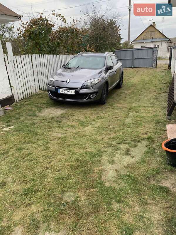 Универсал Renault Megane 2012 в Ровно фото 4 Универсал Renault Megane 2012 в Ровно