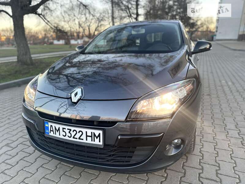 Універсал Renault Megane 2011 в Звягелі