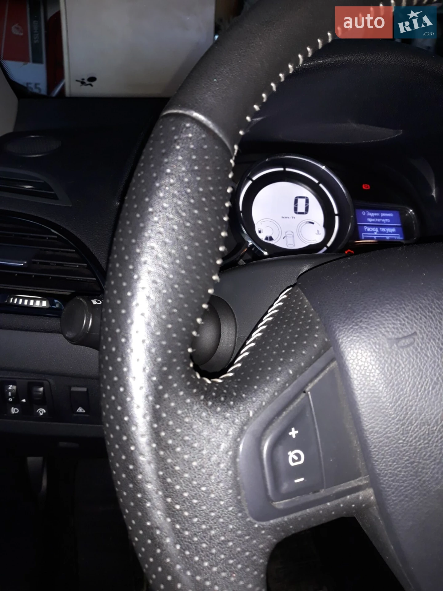 2013 Renault Megane - мініатюра 25
