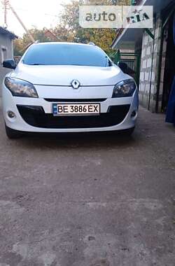 Универсал Renault Megane 2011 в Братском