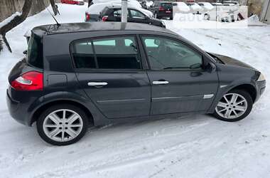 Хэтчбек Renault Megane 2004 в Чернигове