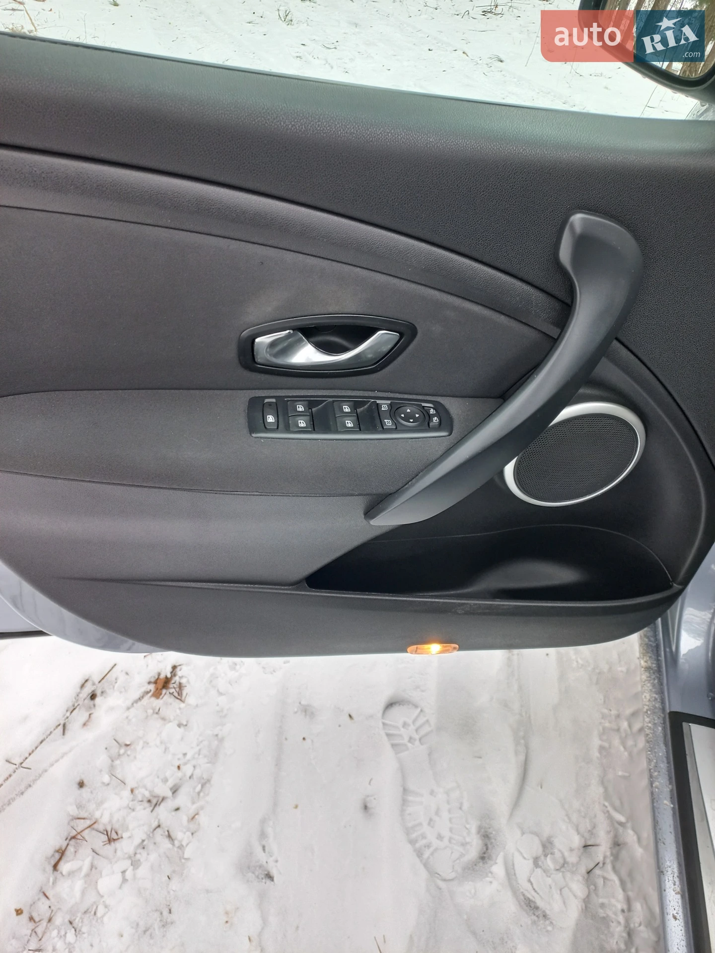 2010 Renault Megane - мініатюра 9