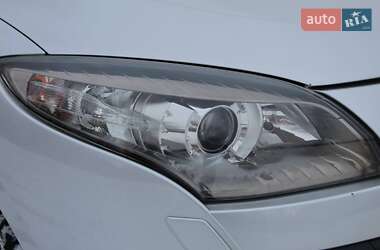 Хетчбек Renault Megane 2012 в 