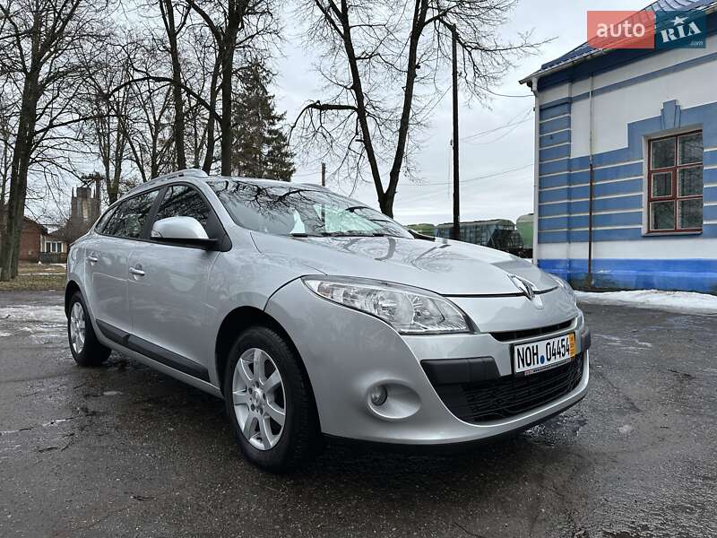 Универсал Renault Megane 2010 в Лебедине