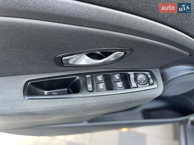 Универсал Renault Megane 2010 в Мукачево фото 14 Универсал Renault Megane 2010 в Мукачево