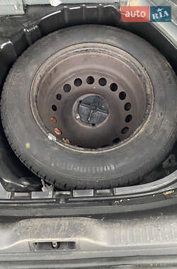 Хэтчбек Renault Megane 2012 в 