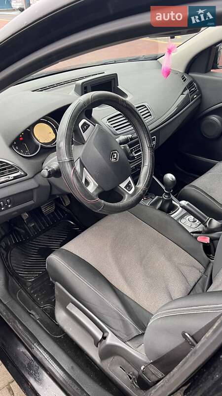 Универсал Renault Megane 2011 в Хусте