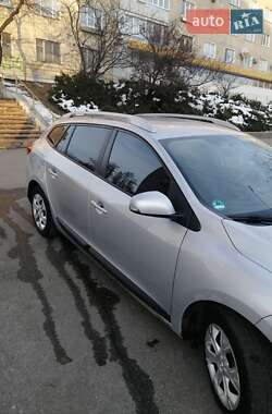 Универсал Renault Megane 2011 в 