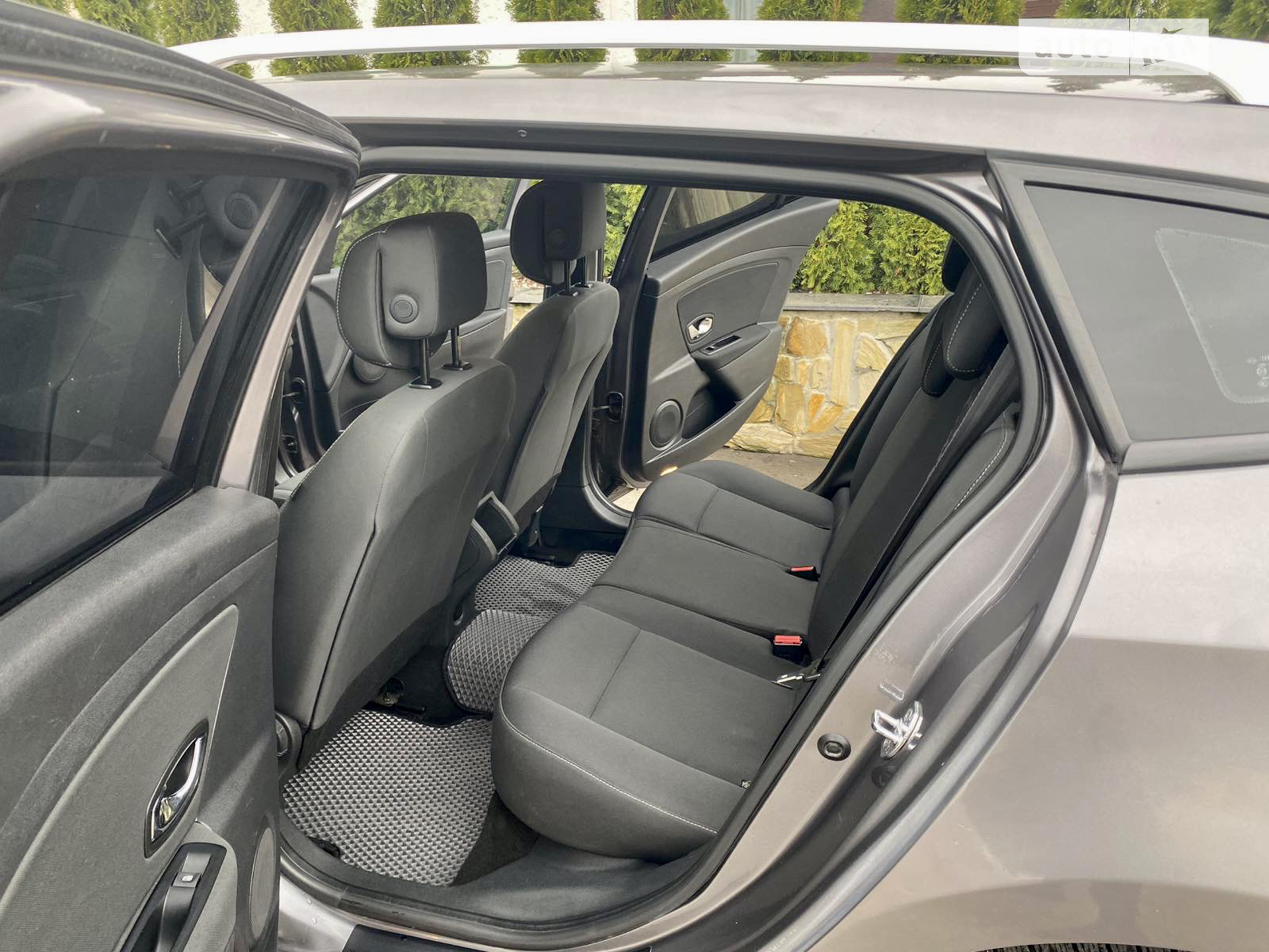 2012 Renault Megane - мініатюра 7