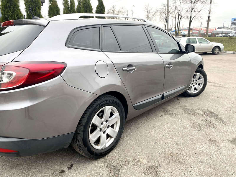 Универсал Renault Megane 2012 в Ровно фото 4 Универсал Renault Megane 2012 в Ровно