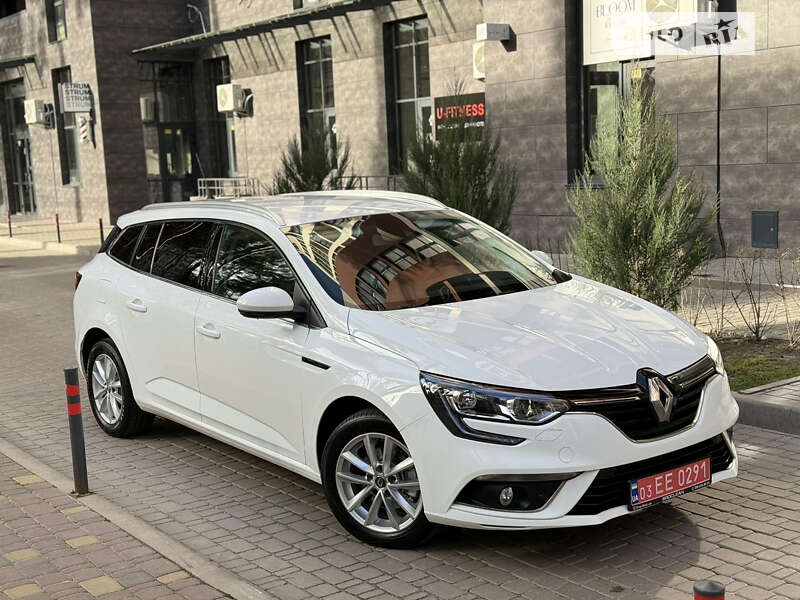 Renault Mégane IV de ocasión - AutoUncle