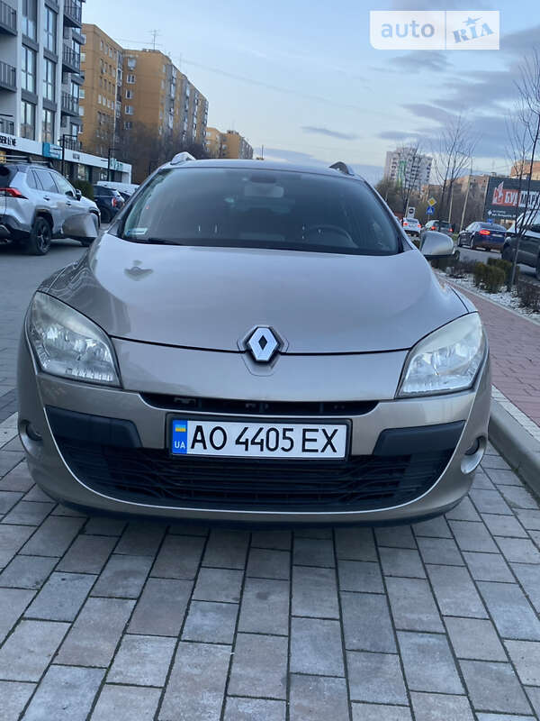 Універсал Renault Megane 2010 в Ужгороді