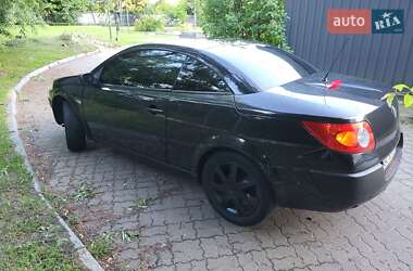 Кабриолет Renault Megane 2006 в 