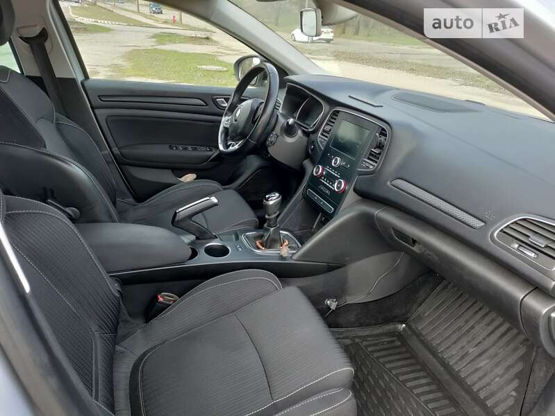 Универсал Renault Megane 2017 в Запорожье фото 11 Универсал Renault Megane 2017 в Запорожье