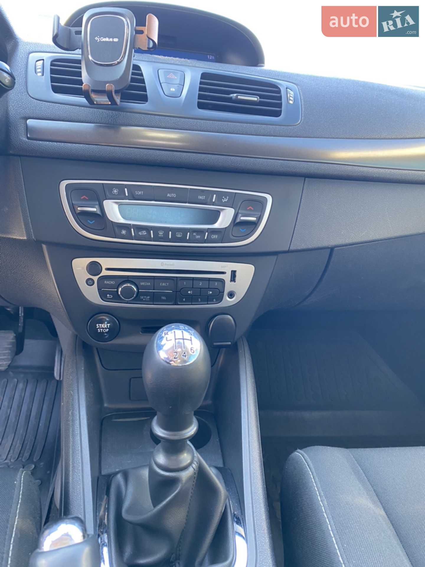 2014 Renault Megane - мініатюра 13