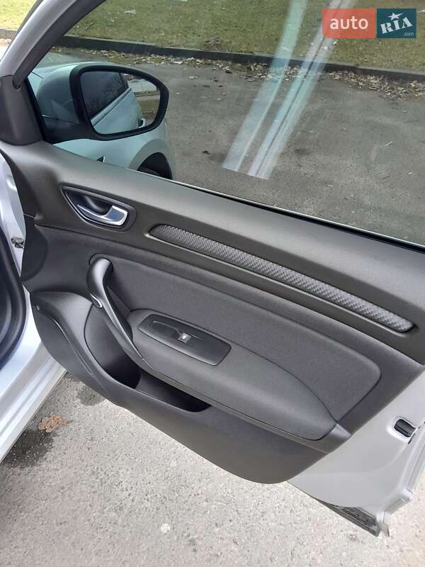 Универсал Renault Megane 2018 в Дубно