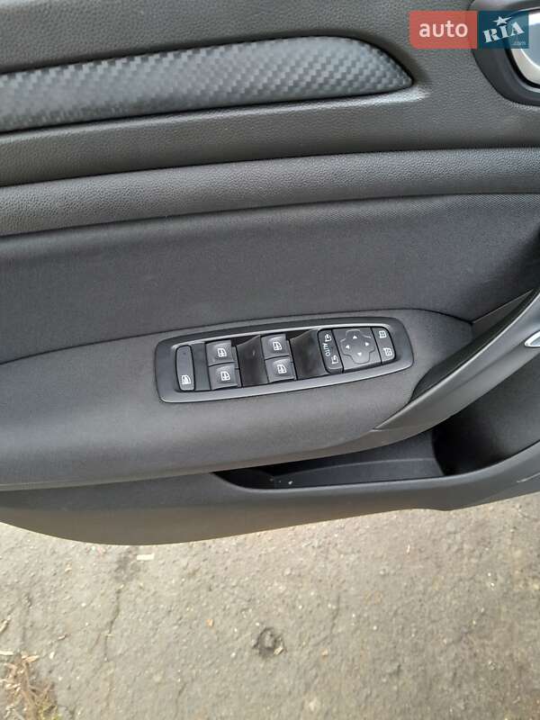 Универсал Renault Megane 2018 в Дубно