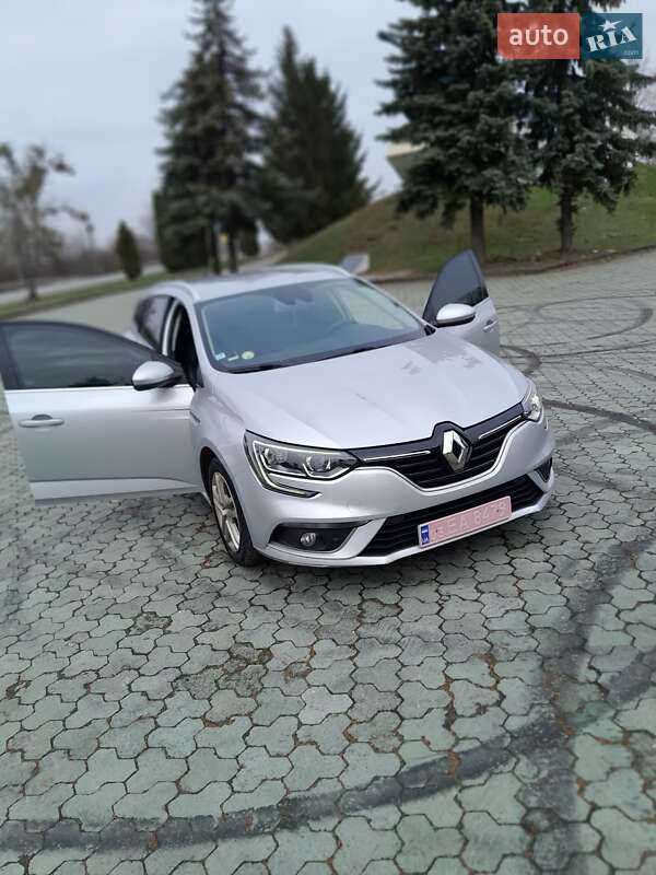 Универсал Renault Megane 2018 в Дубно
