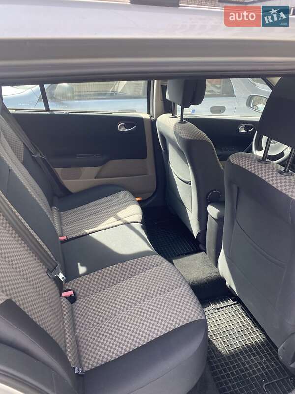 Універсал Renault Megane 2005 в Дніпрі
