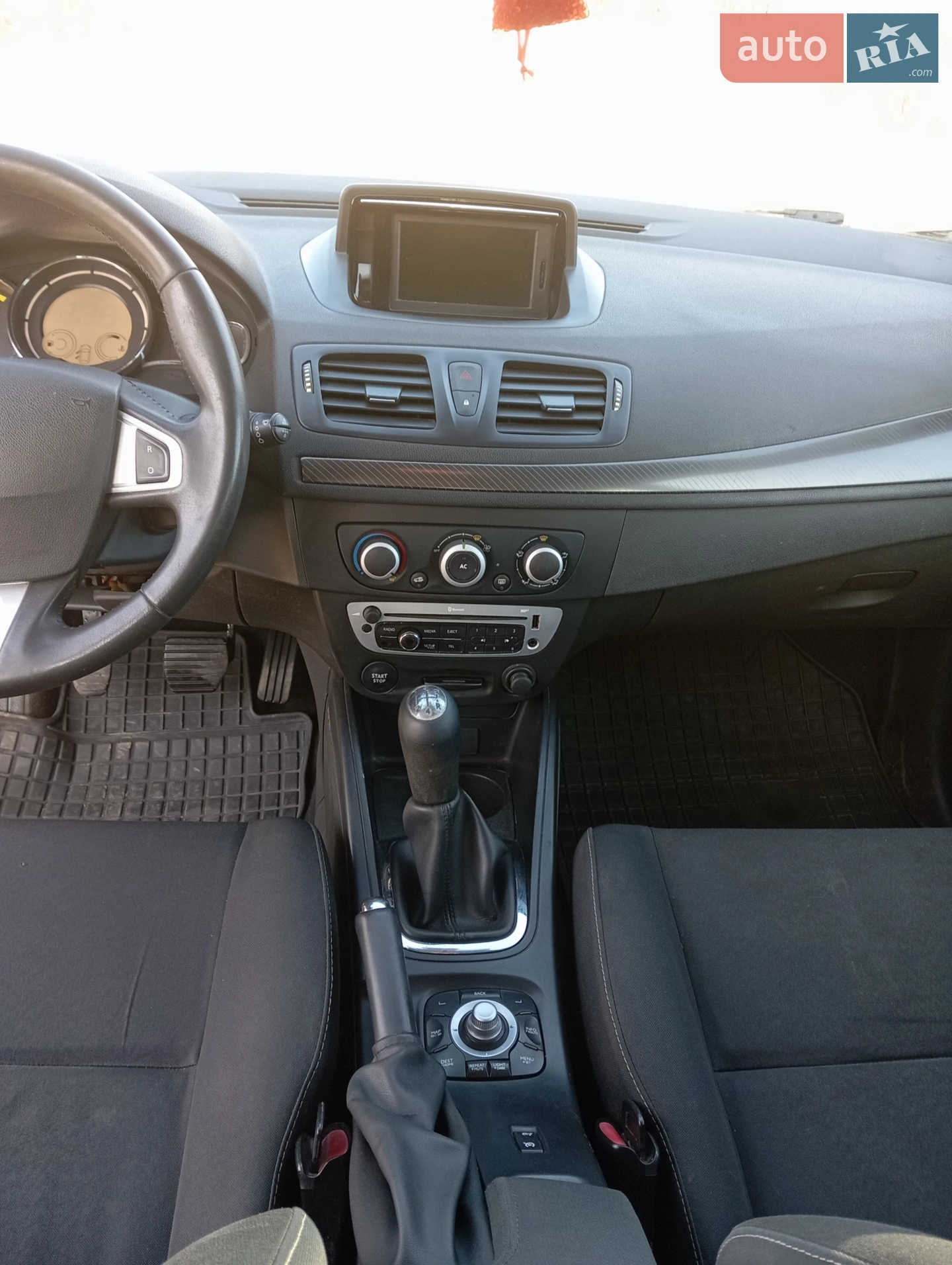 2012 Renault Megane - мініатюра 27