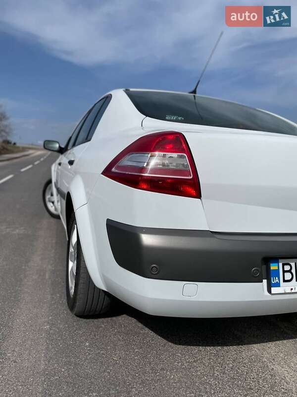Седан Renault Megane 2008 в Дубно
