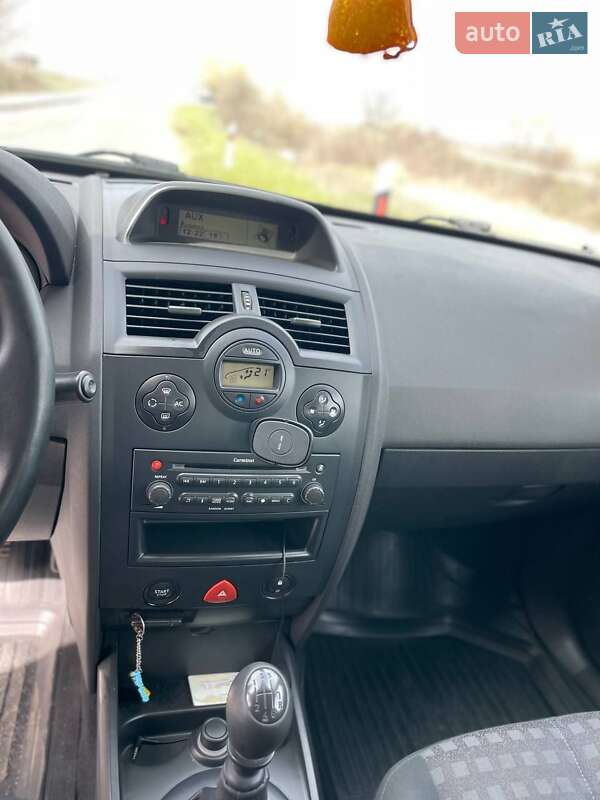 Седан Renault Megane 2008 в Дубно