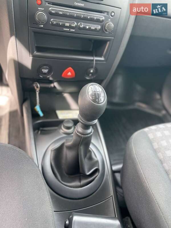 Седан Renault Megane 2008 в Дубно