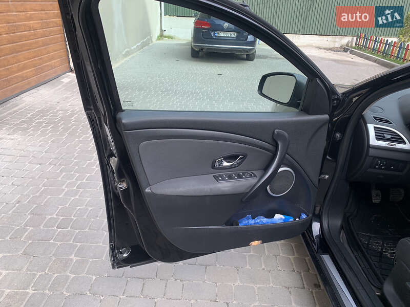 Хетчбек Renault Megane 2012 в Тернополі