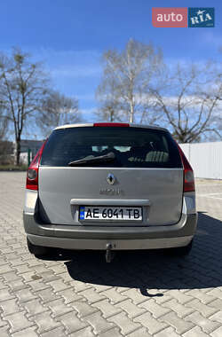 Универсал Renault Megane 2005 в Вишневом