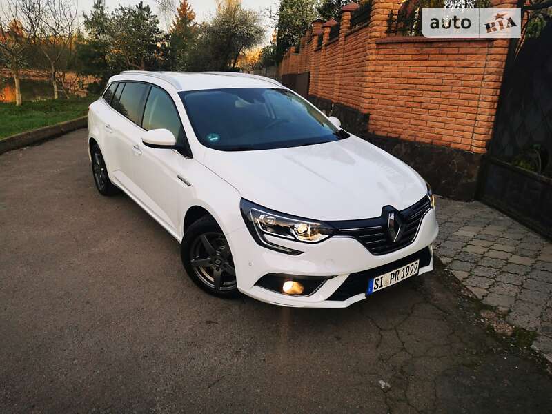 AUTO.RIA – Купить Белые авто Рено Меган - продажа Renault Megane 