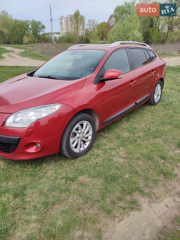 Универсал Renault Megane 2011 в Сумах фото 30 Универсал Renault Megane 2011 в Сумах
