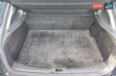 Хэтчбек Renault Megane 2009 в 