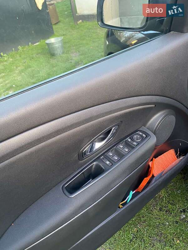 Универсал Renault Megane 2013 в Дубно фото 6 Универсал Renault Megane 2013 в Дубно