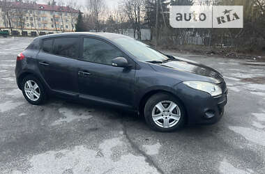 Хэтчбек Renault Megane 2010 в Звягеле