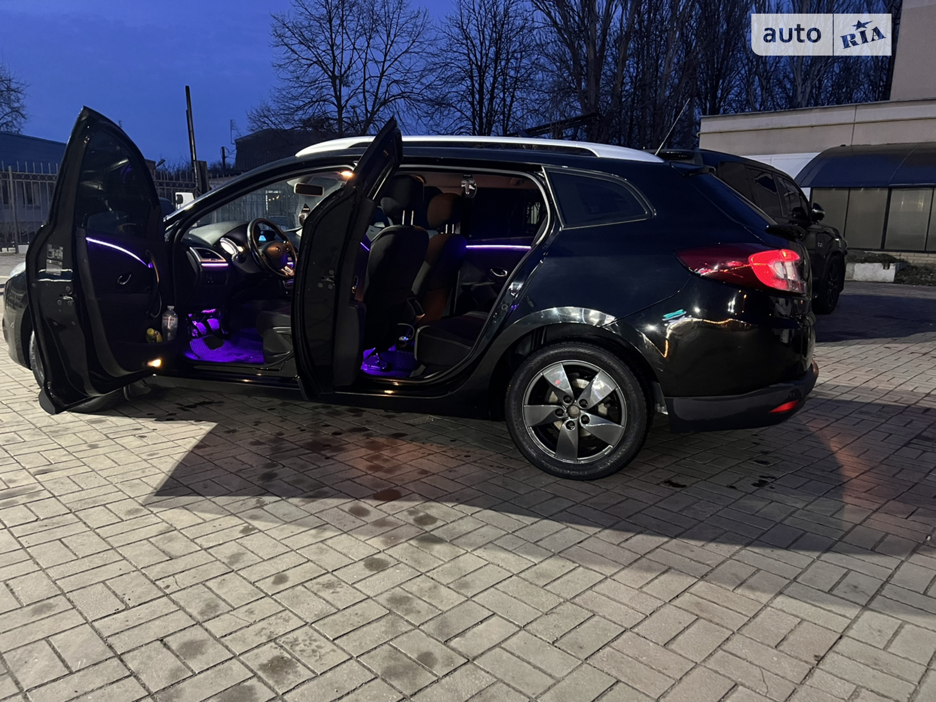 2011 Renault Megane - мініатюра 21