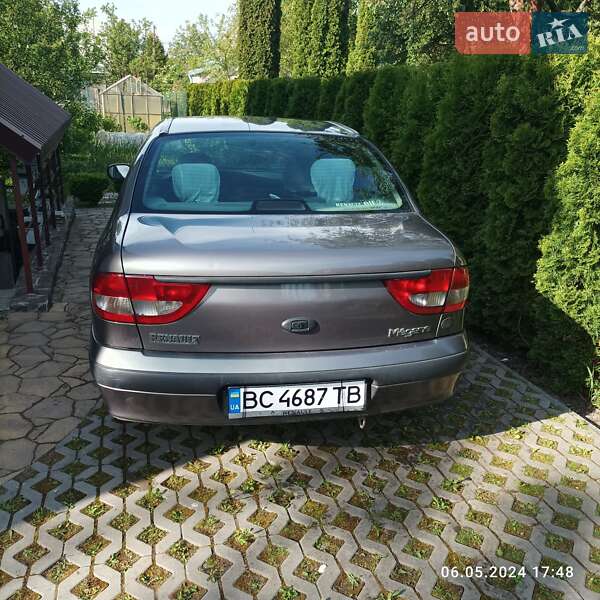 Седан Renault Megane 2003 в Львове