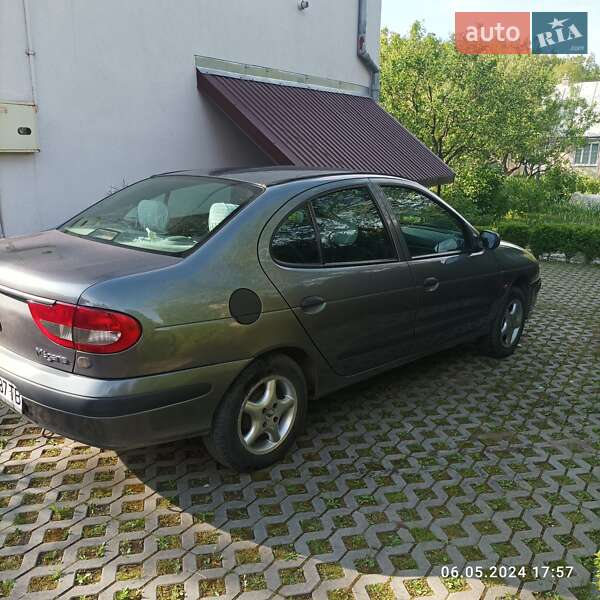 Седан Renault Megane 2003 в Львове