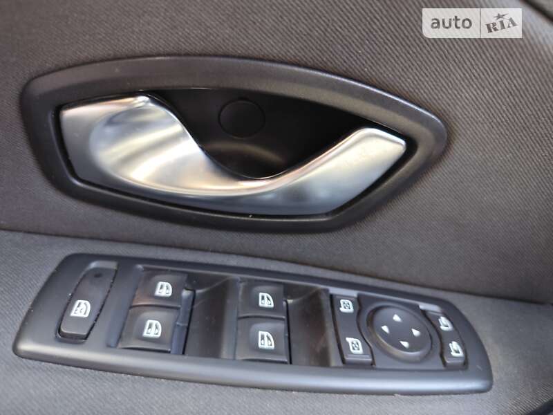 Універсал Renault Megane 2011 в Сваляві